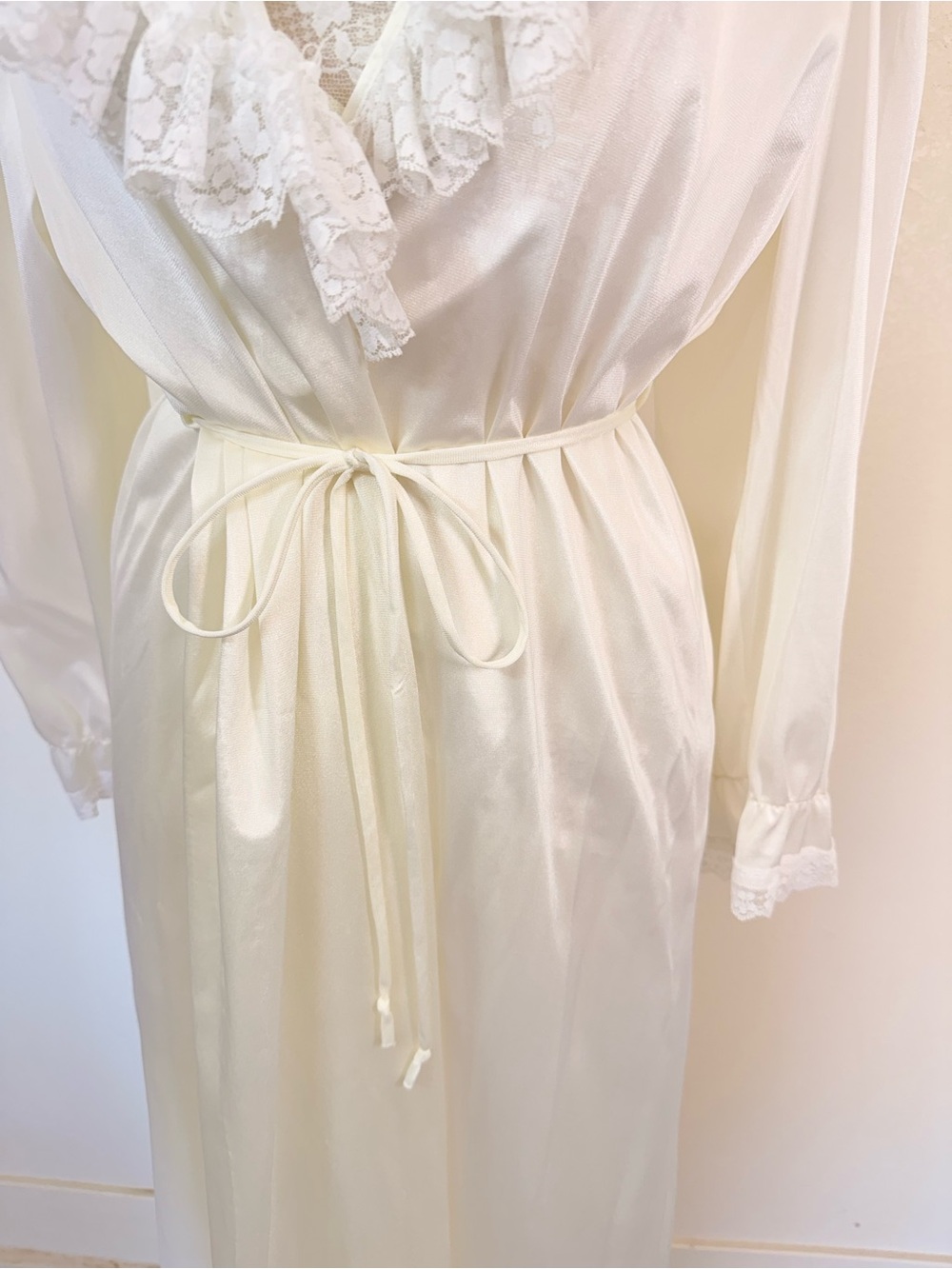 Vntg 70s Cottagecore Romantic Victorian Revival Angelcore Lace Maxi Dress Robe - Picture 3 of 6